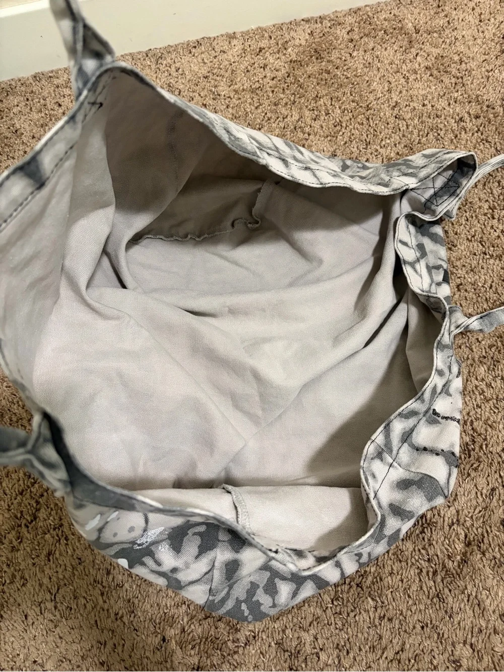 ALO Yoga Gray Tie-Dye 'Peace On Earth' Canvas Tote Bag